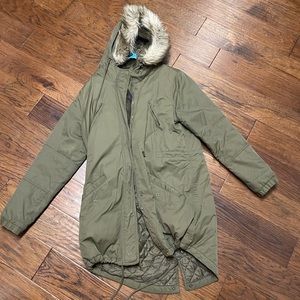 American Eagle coat